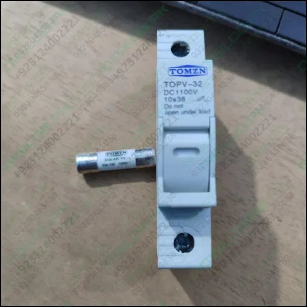 TOMZN TOPV-32X DC 1100V PV Fuses for Solar System Protection in Pakistan